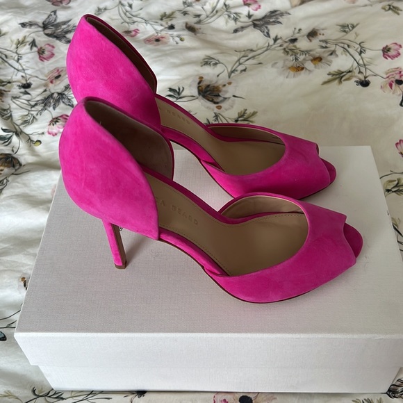 Veronica Beard Gadot Heels - Picture 3 of 7